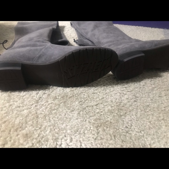 Brand New Stuart Weitzman lowland with 6.5 US size and Special Color - Picture 4 of 7